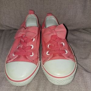 Gymboree Pink converse style sneaker with bows